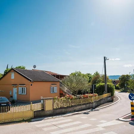 House Retina בית נופש